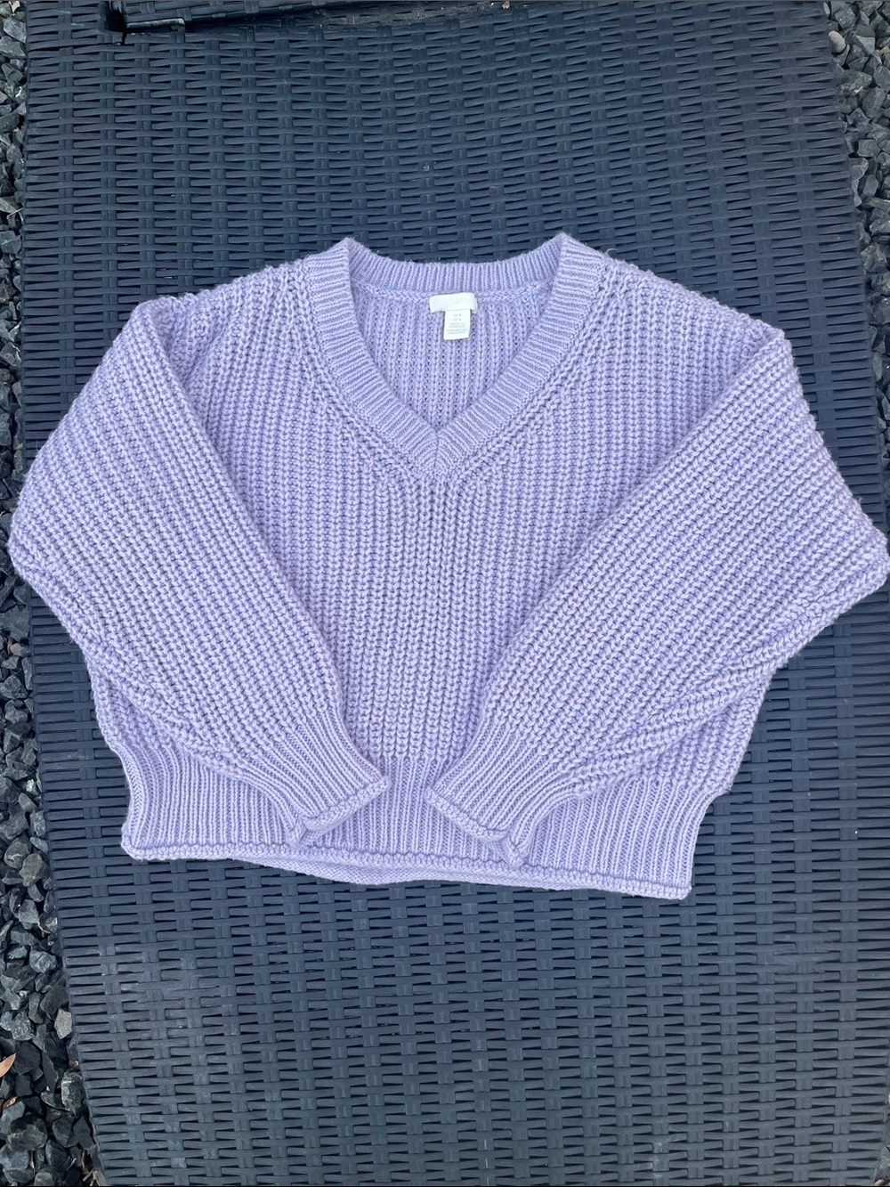 H&M Lavender V-Neck Chunky Knit Sweater